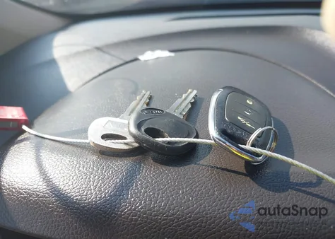 2011 Hyundai Elantra Limited z USA, uszkodzony, nr VIN 5NPDH4AE6BH012770